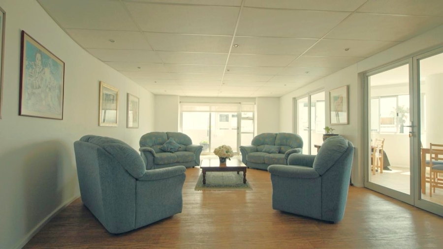 1 Bedroom Property for Sale in Three Anchor Bay Western Cape